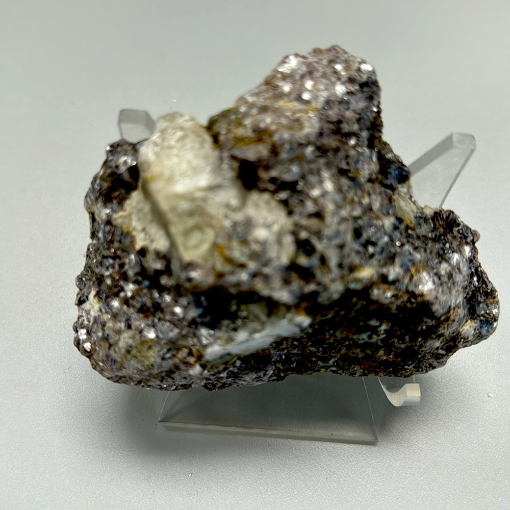 Lepidolite & quartz - Picture 6 of 7